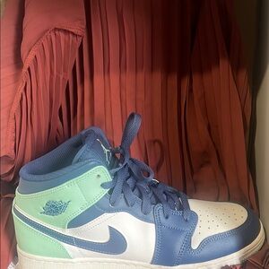 Nike Kids Sneakers - Blue, Green, White